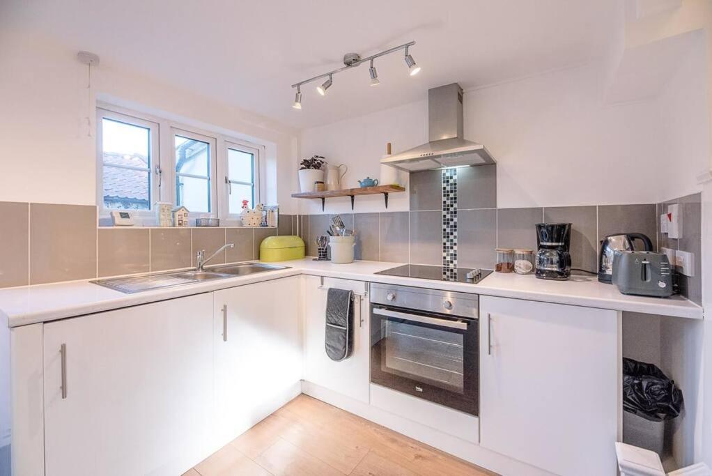 Button Cottage, Wickham Market Екстер'єр фото